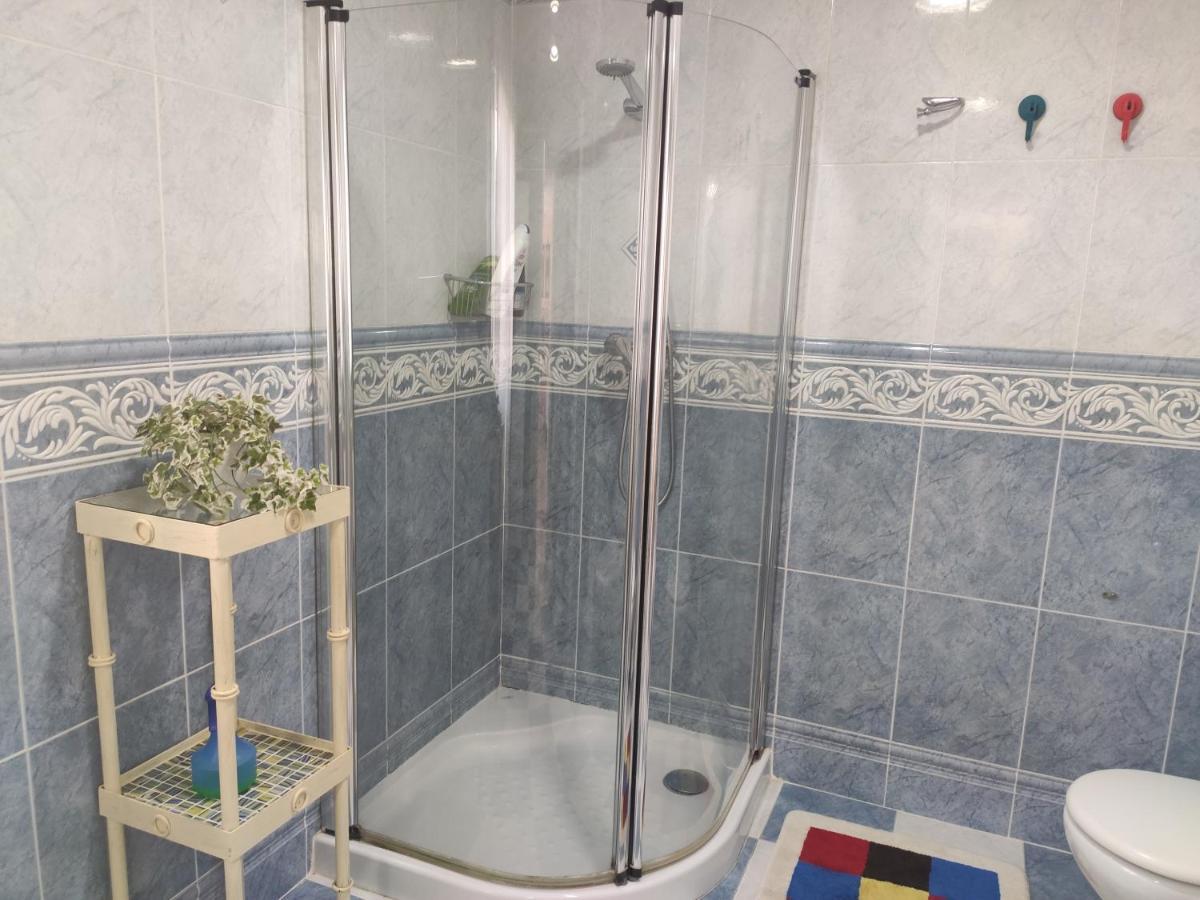 Villa With Private Pool, Bbq, Fitness Center & Sauna 산비센테델라스페그 외부 사진